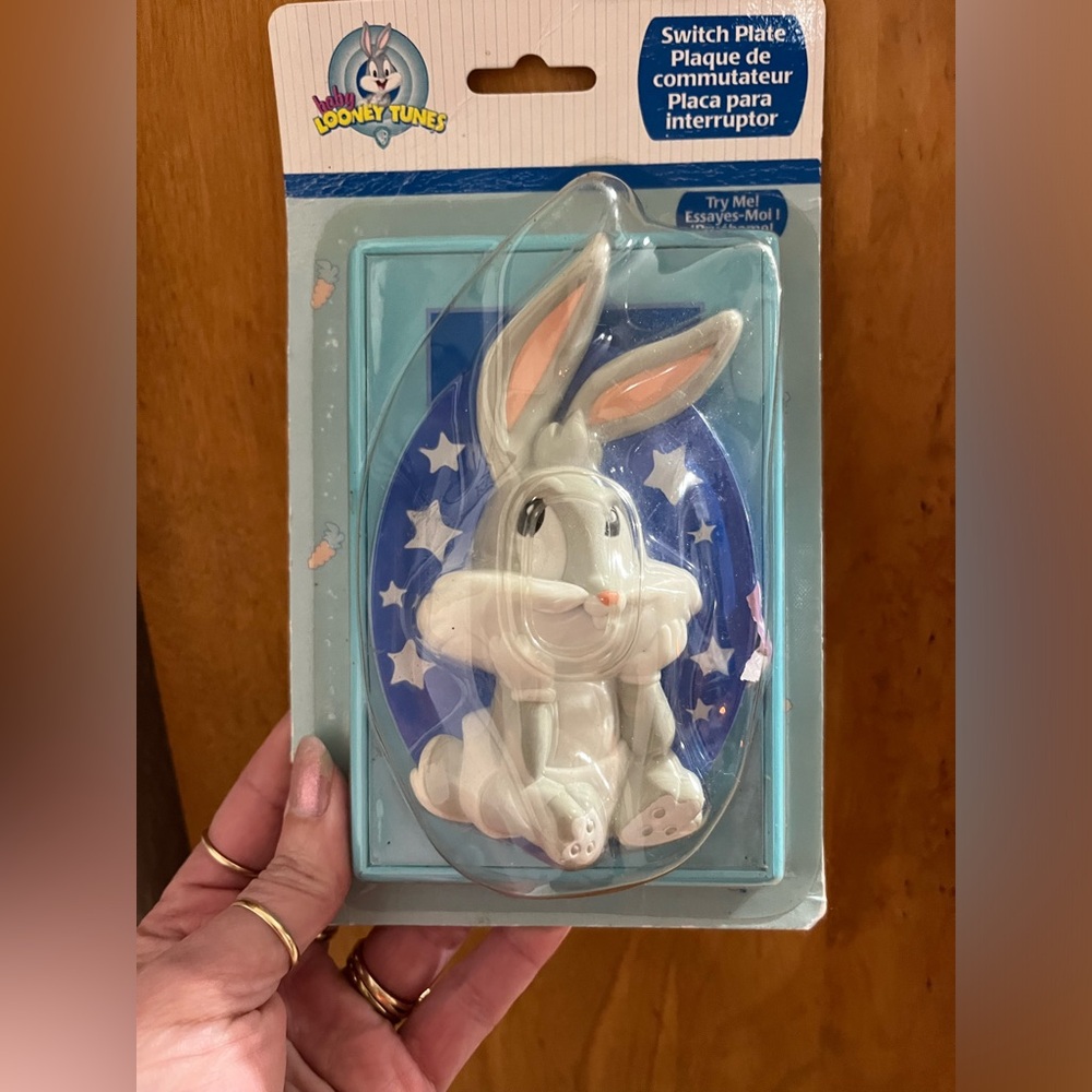 Vintage 1999 Looney Tunes Bugs Bunny Switch Plate NEW Single Toggle Light Switch